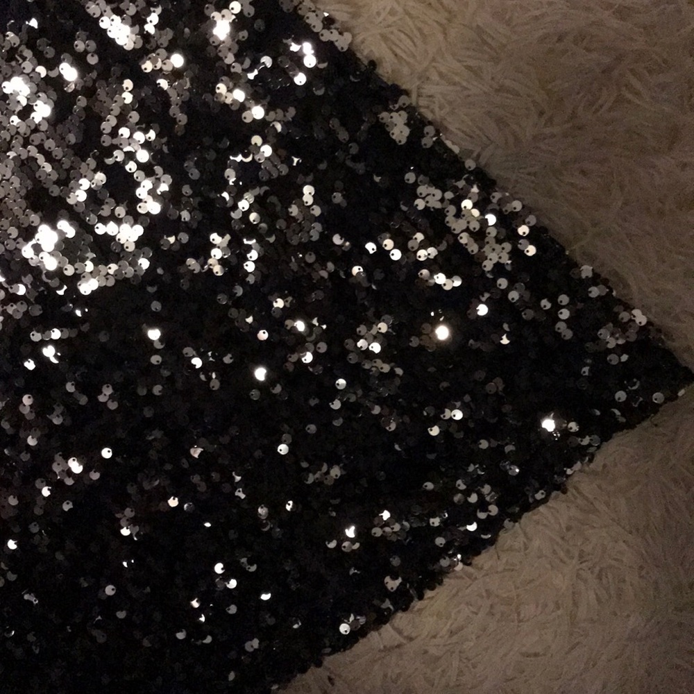 Small Racer back sequined tunic - Picture 3 of 5